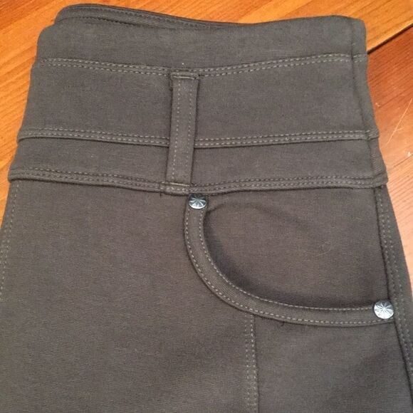 Athleta Size XXS Skirt DARK Olive Green - Picture 7 of 10